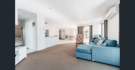 Centrally Located Home in Peaceful Location - Photo 4