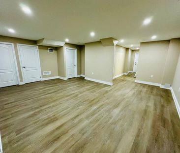 For Lease - 3 Elverton Crescent, Brampton, Ontario - Photo 5