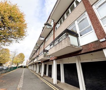 3 Bed Flat, Hatherley House, E17 - Photo 6