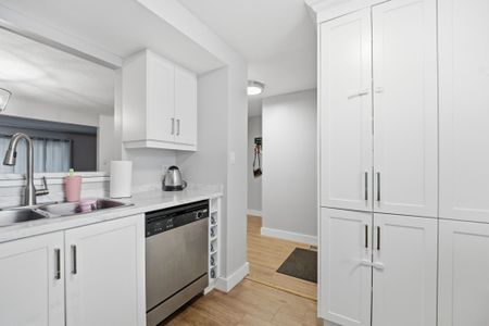 For Lease - 50 Lakeshore Road Unit# 106, St. Catharines, Ontario - Photo 4