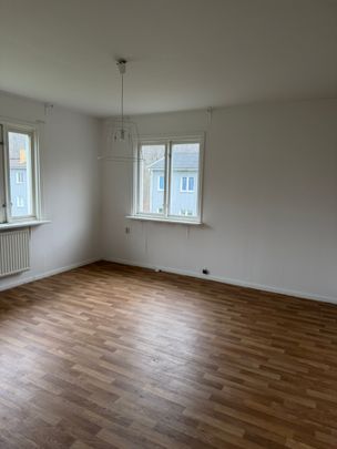 Skiffervägen, Kumla - Photo 1