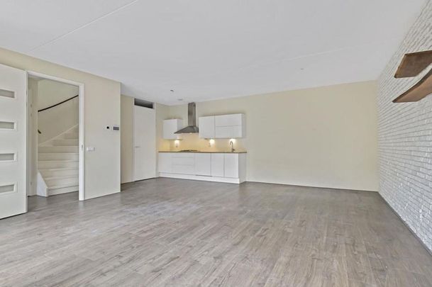 Huis te huur: Spaarwaterhof 4 2593 RS Den Haag - Photo 1