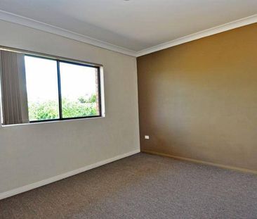 AFFORDABLE CBD RE-FURBISHED UNIT - Photo 2