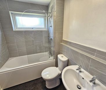 Studio to rent - Photo 6