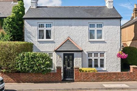 Eastfield Road, Burnham, SL1 - Photo 4