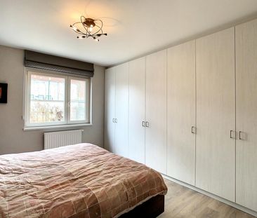 Gelijkvloers 2-slaapkamerappartement met tuin! - Photo 3
