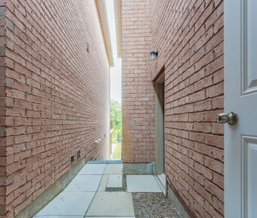 For Lease - 57 Collin Court Unit# Bsmt, Richmond Hill, Ontario - Photo 3