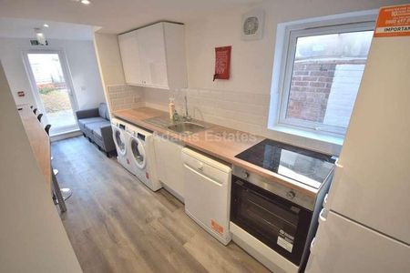 Connaught Road, Reading, RG30 - Photo 4