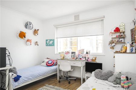 Streatham High Road, London, SW16 1HE - Photo 4