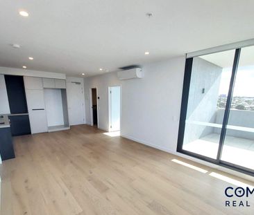 Modern and Spacious 2-Bedroom Rental in Clayton South - Photo 1