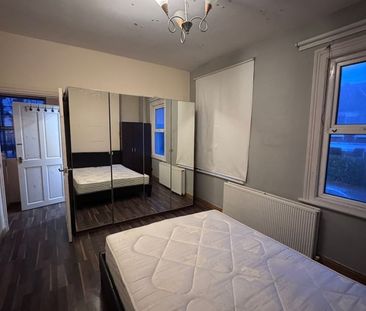 2 Bed Maisonette, Marlborough Road, N22 - Photo 5