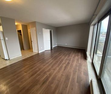 apartments at 1720 Paris Street - Photo 1