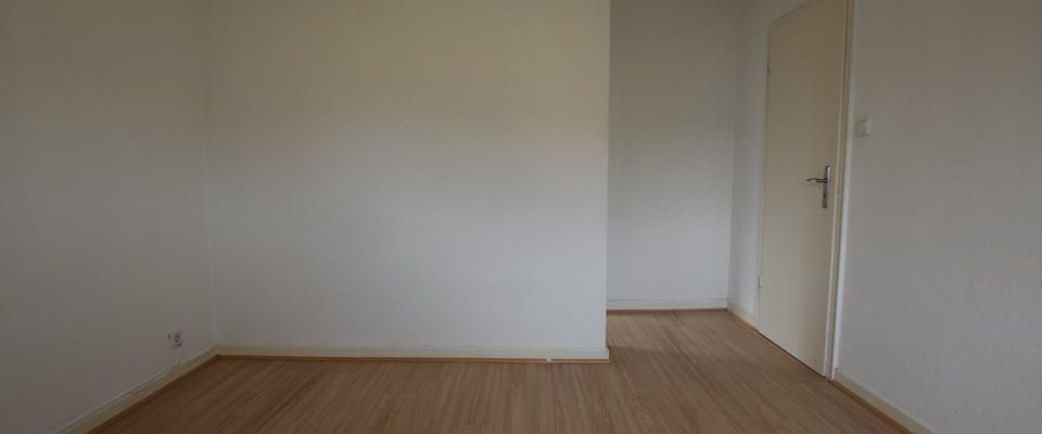 Helle 2-Zimmer-Wohnung mit Einbauküche direkt am Kurpark in Bad Salzuflen - Foto 1