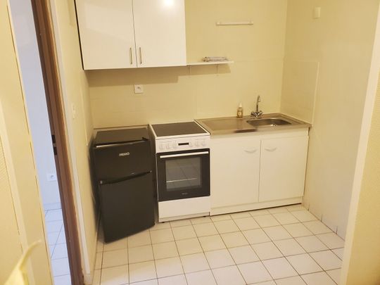 Location Appartement 1 pièce 24m² - Photo 1