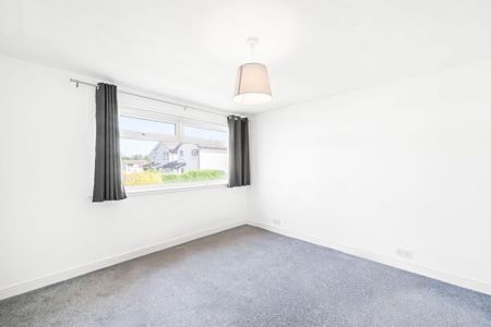 2 bedroom detached bungalow to rent - Photo 3