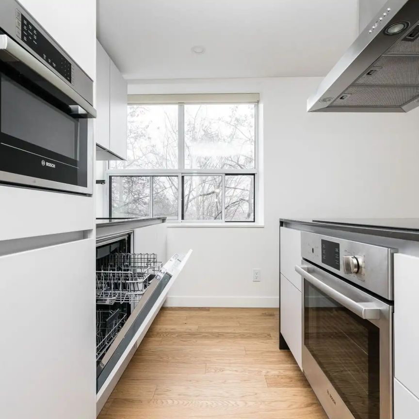 501 Kingston Road — 1 Bedroom - unit 310 - Photo 1