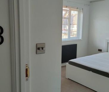 House share to rent - Photo 3