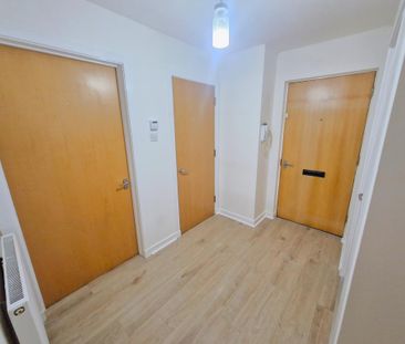 2 bedroom flat to rent - Photo 6