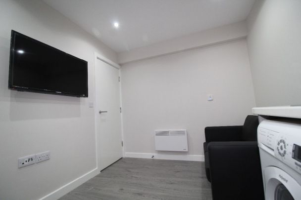 Market Street West Flat, PRESTON, Lancashire PR1 2HB - Photo 1