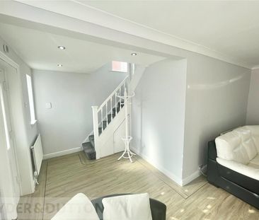 Scott Road, 56, Droylsden, M43 7UX, Manchester - Photo 4