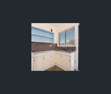 Tranquil and sun filled two bedroom apartment - Photo 3