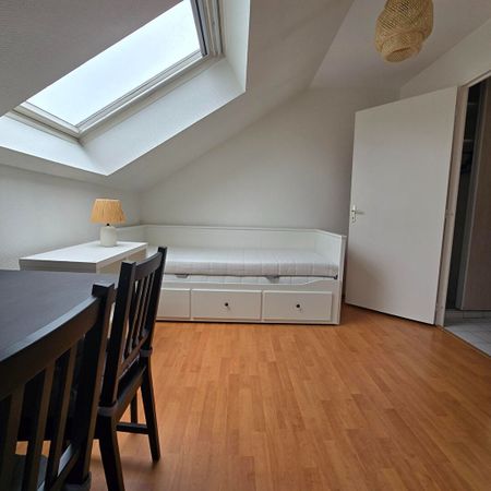 Location Appartement 1 pièce 14m² - Photo 4