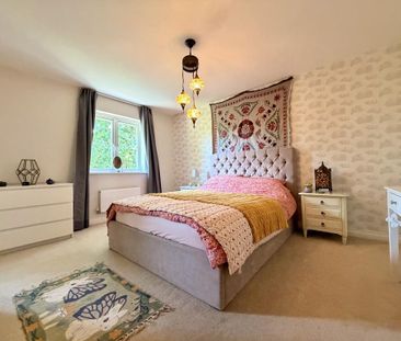 4 bedroom detached house to rent - Photo 6