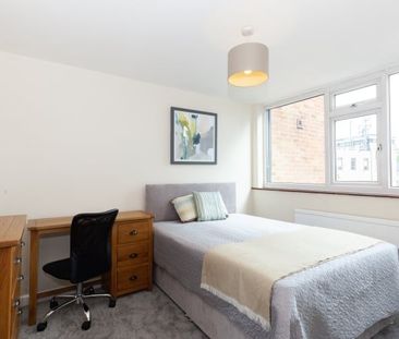 Horwood Close, Headington - Photo 4