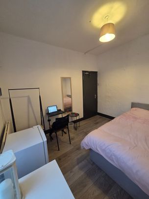 Room in a Shared House, Roseberry Gardens, N4 - Photo 1