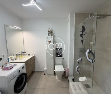 Location Appartement 2 pièces Meublé 40m² HYERES 83400 - Photo 5