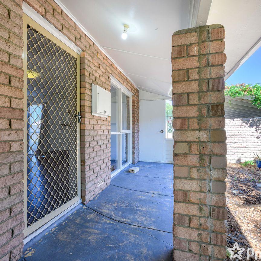 6 Leo Place, Rockingham WA 6168 - Photo 1