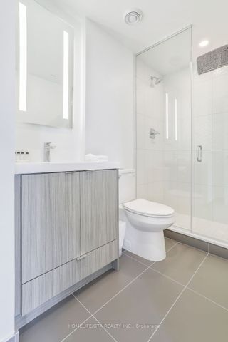 For Lease - 30 Inn On The Park Drive Unit# 402, Toronto, Ontario - Photo 5