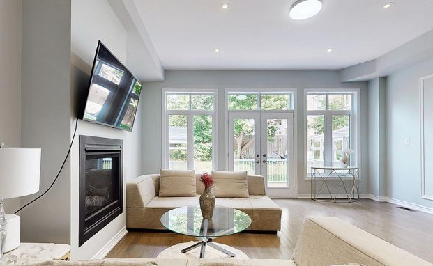 For Lease - 74 Church Street Unit# Main, Richmond Hill, Ontario - Photo 1