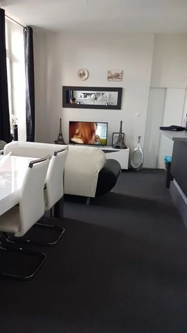 Location Appartement 2 pièces 52m² BOULOGNE SUR MER 62200 - Photo 2