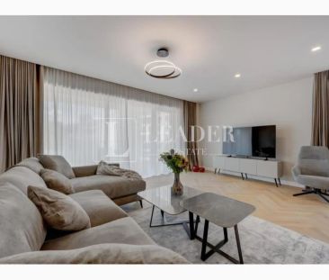 Modern 3-Bedroom Apartment for Rent - Fotografie 1