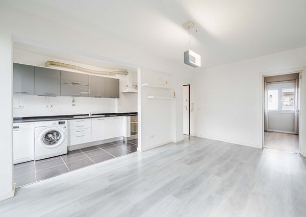 APARTAMENTO T4 EM ALFRAGIDE MOBILADO