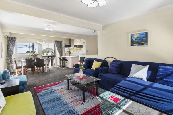 Property Management45 Girrahween Drive, Totara Vale - House for Rent - Photo 1