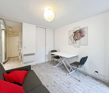 Location Appartement 1 pièce 17m² NICE 06000 - Photo 2