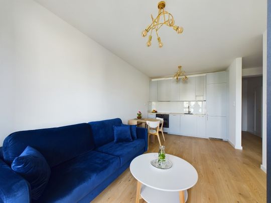 Apartament ul. Konarskiego 22. Blisko metro! - Zdjęcie 1