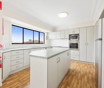 300m to Garden City Busway - Photo 4