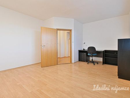 Pronájem bytu 3+kk 80 m2 - Фото 5