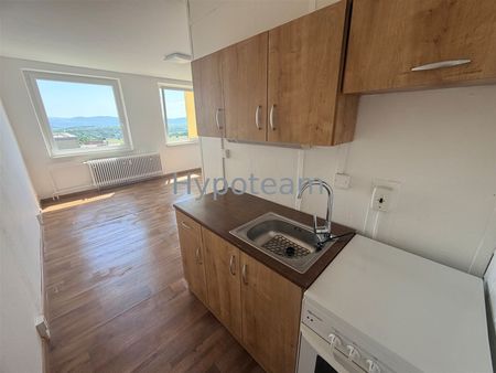 Pronájem bytu 1+kk a garsoniéry 31 m², Podzimní 274, Chlumec - Photo 2