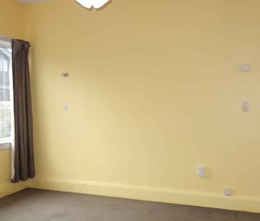 3 bedroom home in Papanui - Photo 2