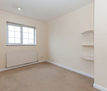 Newington, Wallingford - Photo 5