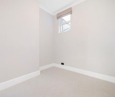 3 Bed Flat, Amies Street, SW11 - Photo 4