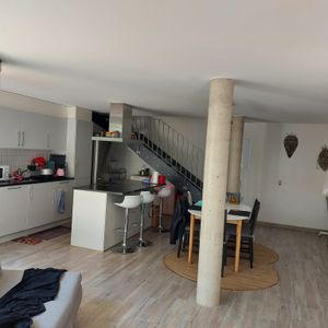 Appartement de 2.5 pièces en duplex - Photo 2