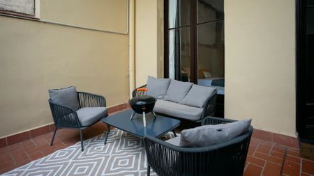 Carrer de Pau Claris, Barcelona, Catalonia 08037 - Photo 5