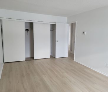 For Lease - 2 Orchard Heights Boulevard Unit# 206, Aurora, Ontario - Photo 4