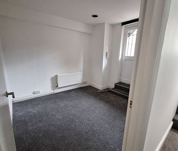 1 Bed Flat, Norwood High Street, SE27 - Photo 5