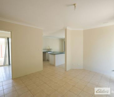 Neat and Tidy - Photo 4